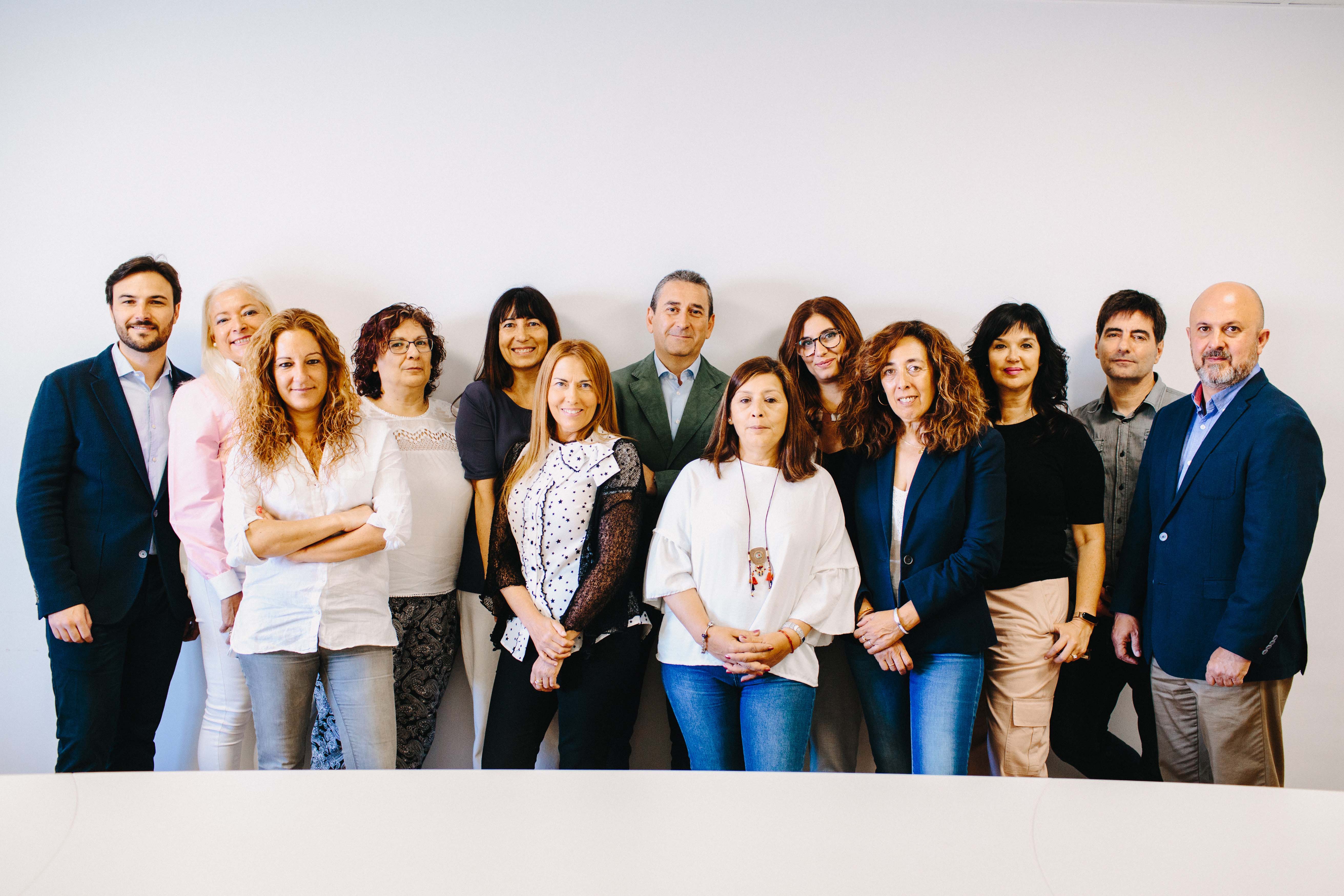 Publicesa se ha convertido en la tercera empresa que más autobuses y ciudades comercializa en España